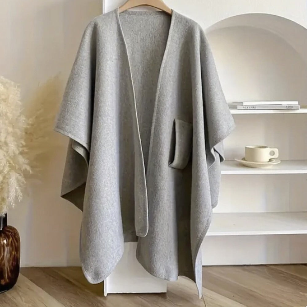 Livia | Poncho