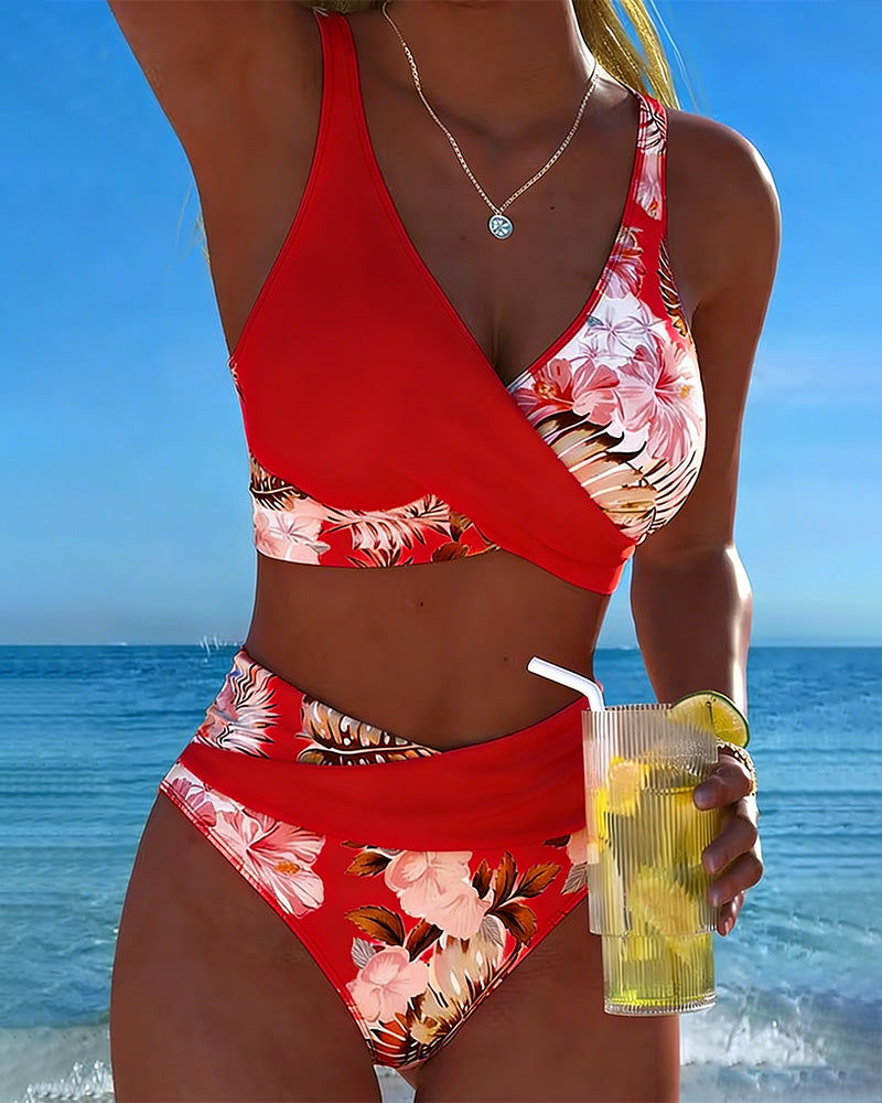 Jolina | Bikini floreale che non passa inosservato