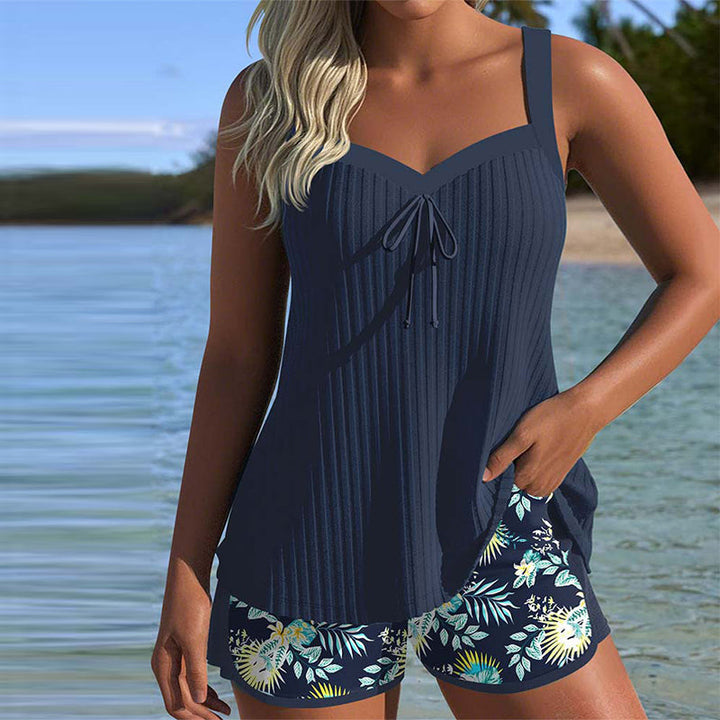 Laura | Tankini a righe con shorts da spiaggia