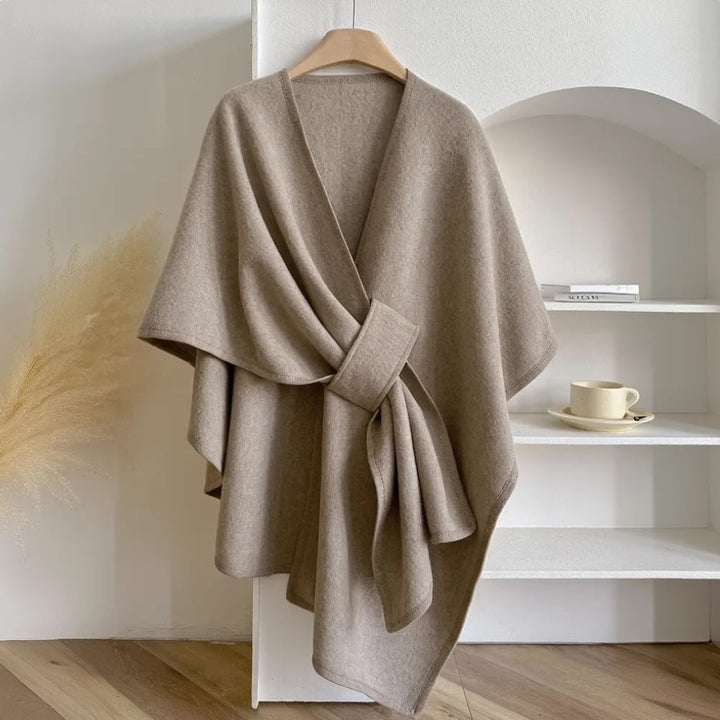 Livia | Poncho