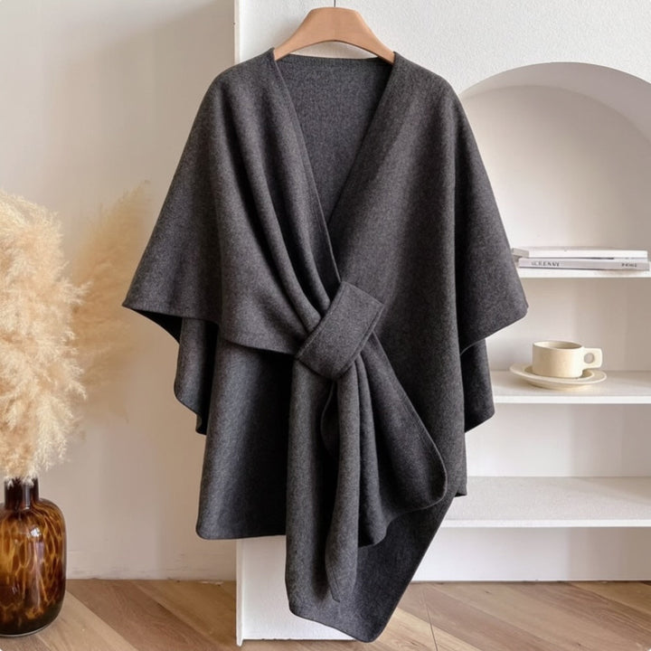 Livia | Poncho