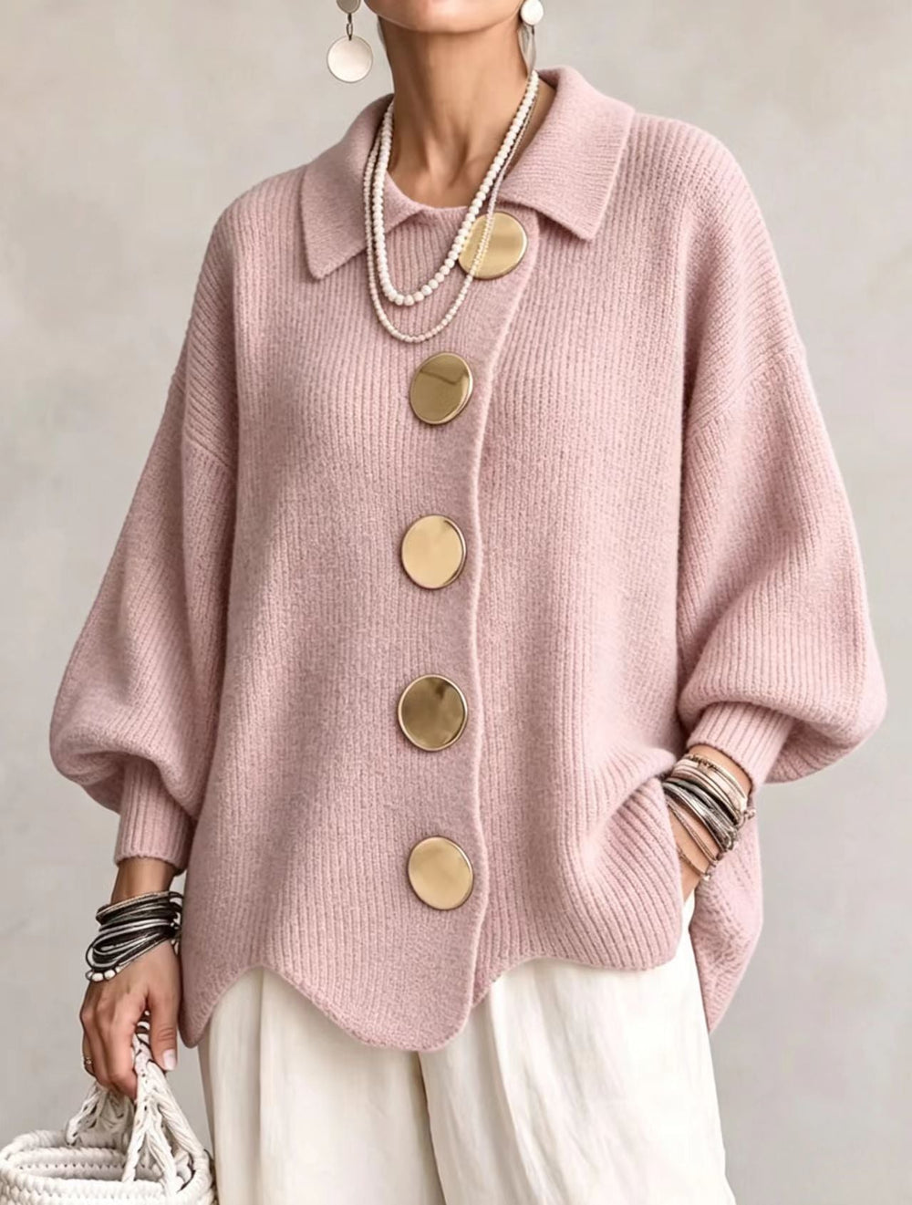 Isadora | Cardigan Oversize à Col avec Gros Boutons Métalliques
