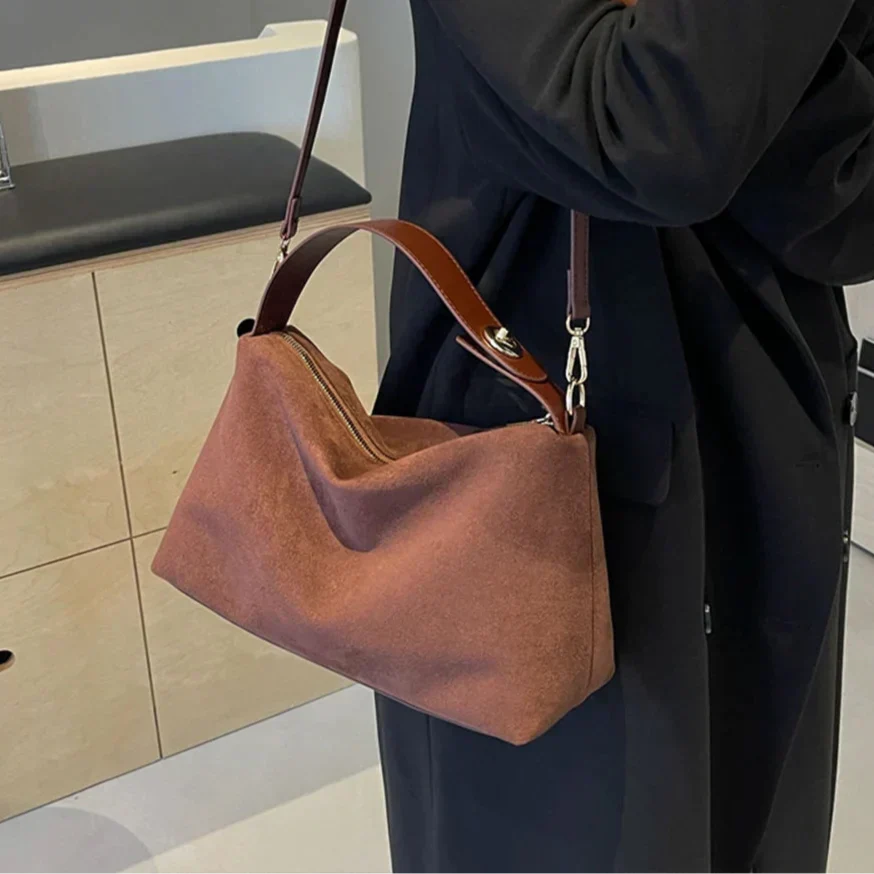 Veleria | Borsa