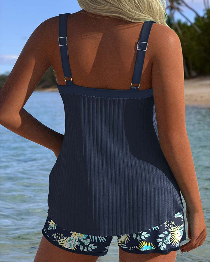 Laura | Tankini a righe con shorts da spiaggia